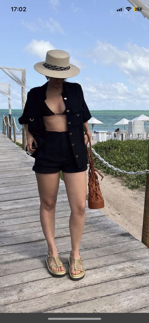 Cruise Night Outfits For Women, Outfit Playa Gorditas, Outfits For Vacation Beach, Tropical Outfits For Women, Outfit Piscina, Cinema Date Outfit Ideas, Outfits Praia, Cinema Date Outfit, Outfit Praia