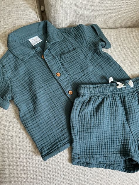 Spring Baby Outfits Boy, Boy Spring Outfits, Toddler Boy Outfits Summer, Boy Toddler Fashion, Baby Fashion Boy, Baby Boy Summer Outfits, Baby Boy Spring Outfits, Toddler Boy Summer Outfits, Baby Boy Fashion Summer