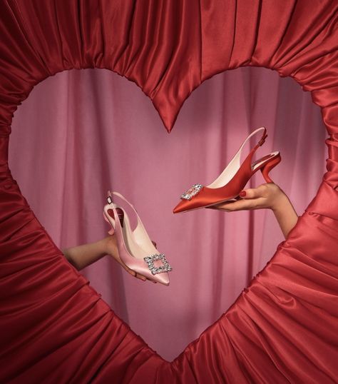 Luxury Brand Ads, Footwear Campaign, Valentines Campaign, Angel Video, Kitsch Aesthetic, Valentine Photo Shoot, Bridal Editorial, Photographie Portrait Inspiration, Gogo Boots