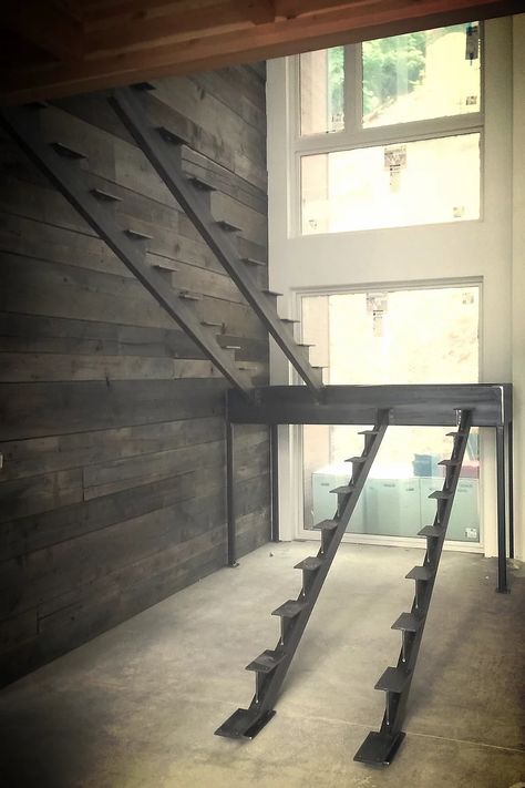 Lou's Welding - Stair Stringer Portfolio سلالم حلزونية, درج السلم, Stairs Stringer, Asma Kat, Detail Arsitektur, Traditional Staircase, Diy Staircase, Escalier Design, Staircase Ideas