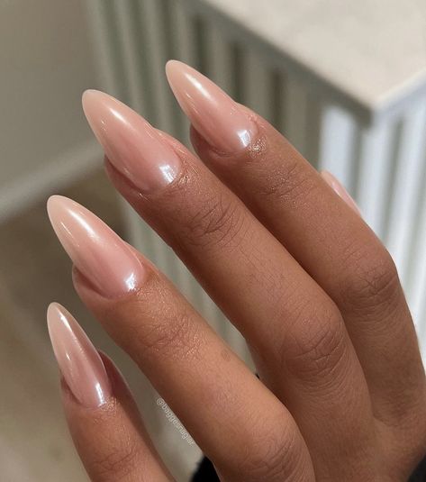 Ombre Chrome Nails, Small Nails, Nails Salon, Casual Nails, Simple Acrylic Nails, French Acrylic Nails, Nail Jewelry, Clean Nails, Minimalist Nails