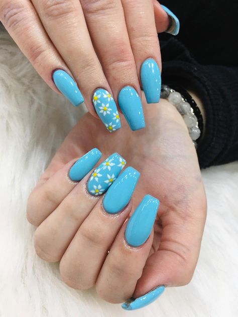 Nail Designs Coffin, Flower Nail Design, April Nails, Spring Acrylic Nails, Prom Inspo, Cute Spring Nails, Flower Nail Designs, Acrylic Nails Coffin Pink, Flower Nail