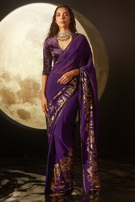 Buy Purple Foil Print Floral Border Saree For Women by Dohr India Online at Aza Fashions. Purple Organza Saree, Saree Organza, Purple Foil, Purple Saree, Border Saree, Saree For Women, Saree Trends, Latest Sarees, Organza Saree