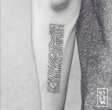 Topography River Topography Tattoo, Topography Map Tattoo, Single Needle Tattoo Men, Topo Map Tattoo, Wood Texture Tattoo, Minimalist Abstract Tattoo, Contour Line Tattoo, Organic Lines Tattoo, Herbivore Tattoo