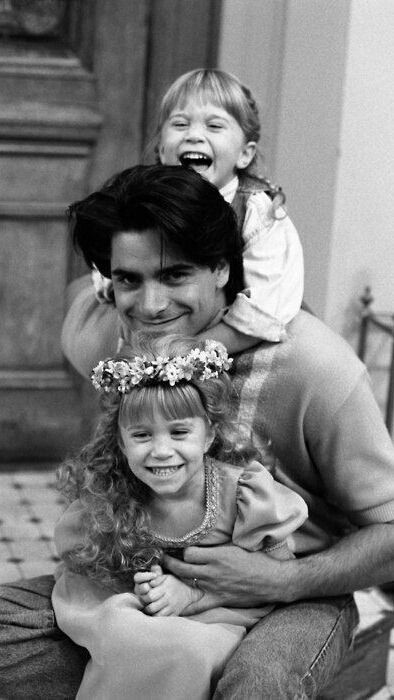 Full House Videos, Full House Show, Full House Funny, Full House Cast, Friends Serie, Uncle Jesse, Couple Friends, House Funny, John Stamos