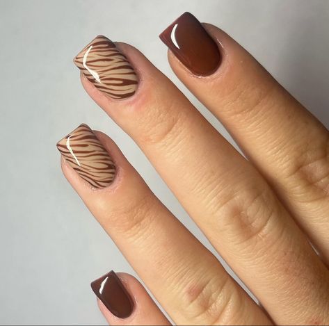 Brown Nails Design, Zebra Nails, Gel Nail Art Designs, Fall Gel Nails, Fancy Nails Designs, Cute Gel Nails, Short Acrylic Nails Designs, Nagel Inspo, Cat Kuku