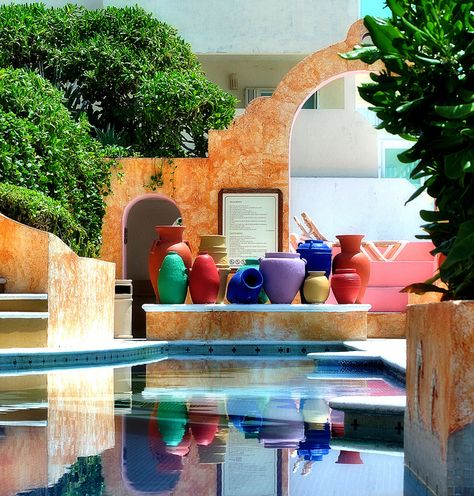 mexico! Mexican Home, Hacienda Style, Mexican Decor, Exotic Places, Dark Interiors, Cancun Mexico, Mexican Style, Spanish Style, Cool Pools