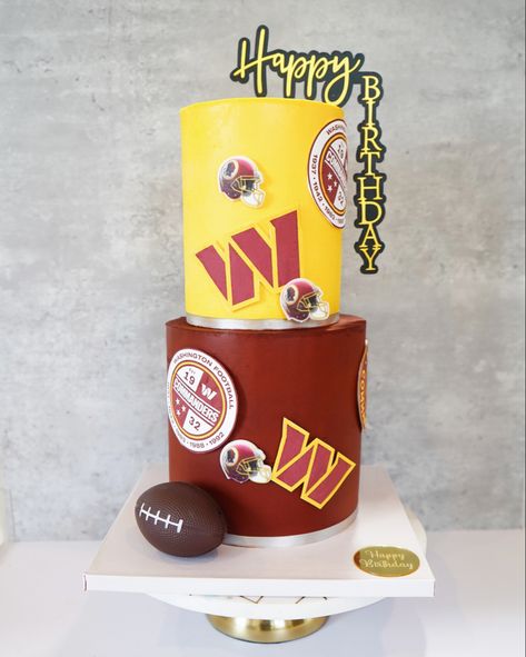 Washington Commanders Cake, Washington Commander, Football Cake, Washington Commanders, Cake Logo, Washington Football, Theme Cake, Happy Birthday Greetings, Themed Cakes