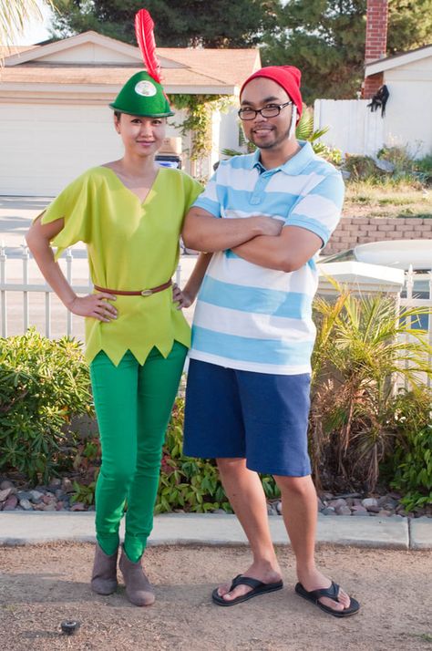 Disney Characters Costumes Diy, Disney Costumes For Men, Smee Costume, Peter Pan Halloween Costumes, Disney Couple Costumes, Disney Costumes For Kids, Disney Costumes Diy, Disney Character Outfits, Makeup Zombie