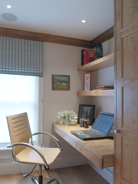 Here we present you 25 Lovely Beach Style Home Office Designs that you can use like inspiration in you are planning to make some changes around your home. Small Office Design, Office Nook, Regal Design, Small Home Office, Trendy Bedroom, Modern Home Office, Built In Desk, Diy Desk, Home Office Space