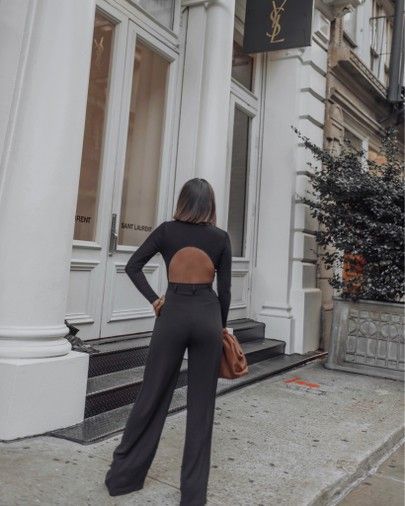 Backless Long Sleeve Top, Lace Bodysuit Outfit, Long Sleeve Top Outfit, Backless Long Sleeve, Backless Bodysuit, Effortlessly Chic Outfits, Body Suit Outfits, Streetstyle Fashion, Blogger Style