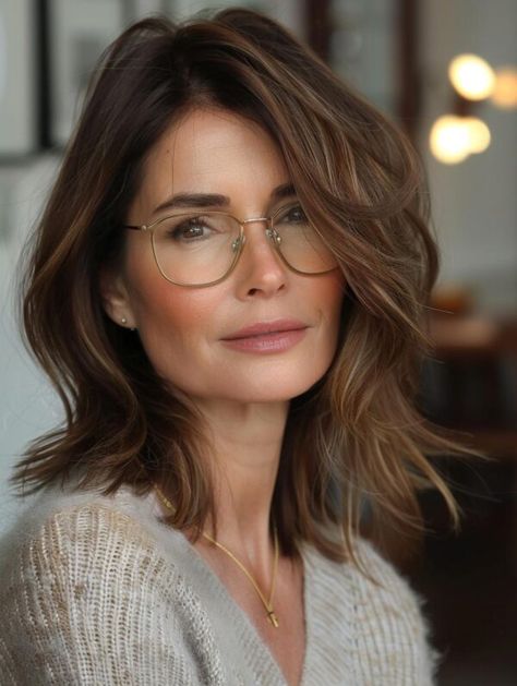 Stylish Haircuts for Women Over 50: Short, Long, Layered & Chic Styles Hairstyles With Glasses Medium, Haircut With Glasses, Elegant Long Hairstyles, Best Haircuts For Women, Haircuts For Women Over 50, Hairstyles With Glasses, Best Haircuts, Stylish Haircuts, Heart Face Shape