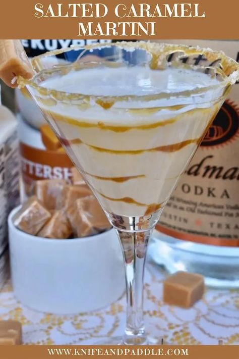 Salted Caramel Martini • www.knifeandpaddle.com Salted Caramel Martini Recipes, Cinnamon Roll Martini, Bartending Drinks, Cookout Drinks, Chocolate Martinis, Salted Caramel Martini, Club Cocktails, Caramel Martini, Holiday Martinis