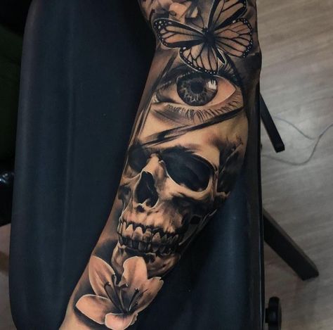 Tattoos That Go With Skulls, Skull Arm Tattoos For Women, Feminine Skull Tattoo Sleeve, Skull Sleeve Tattoos For Women, Half Woman Half Skull Tattoo, Skull Arm Tattoo, Skull Tattoos For Women, Pretty Skull Tattoos, Wörter Tattoos