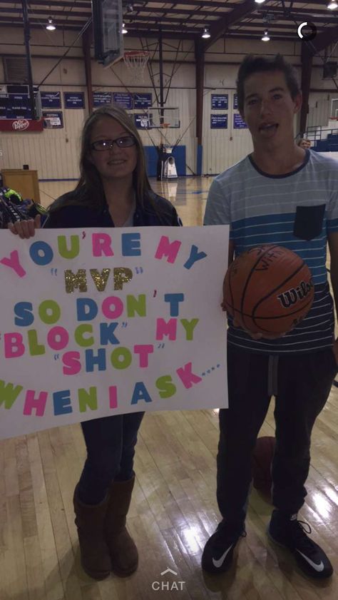 How I asked my boyfriend to the dance the basketball says "will you go to sadies with me?" Sadie Hawkins Proposals, Basketball Promposal, Sadies Proposal, Sadies Dance, Prom Posters, Cute Homecoming Proposals, Cute Prom Proposals, Asking To Prom, Dance Proposal