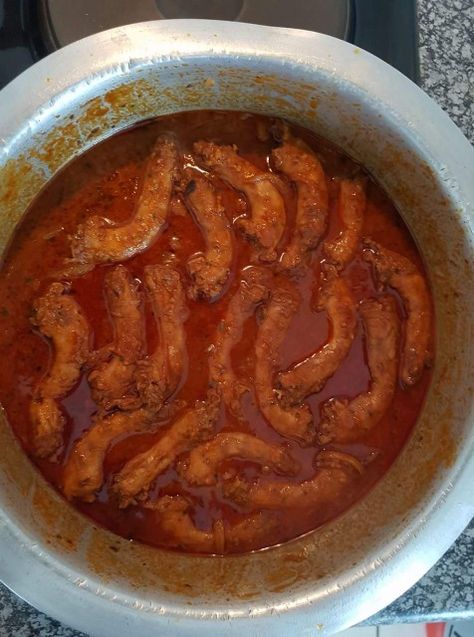 Chicken Necks Curry by Indira Maharaj Chicken Neck Recipe, Chicken Neck, Chicken Gizzards, Phone Lookup, Videos Cooking, Curry Recipe, Food Categories, Food Videos Cooking, Spicy Chicken