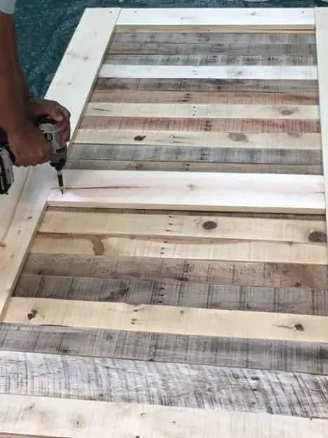 Making Rustic Doors, Diy Rustic Doors Interior, Pallet Doors Ideas, Bunkhouse Ideas, Outdoor Barn Doors, Barnwood Doors, Pallet Door, Pallet Deck, Rustic Doors Interior