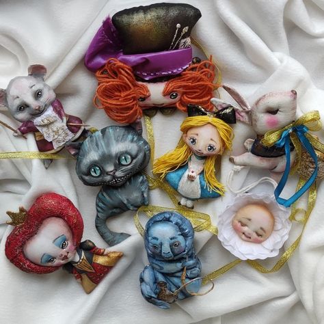 Alice In Wonderland Christmas Tree, Alice In Wonderland Christmas, Wonderland Christmas Tree, Alice In Wonderland Fanart, Wonderland Fanart, Little Bunny Foo Foo, Alice In Wonderland Doll, Alice In Wonderland Decorations, Alice In Wonderland Gifts