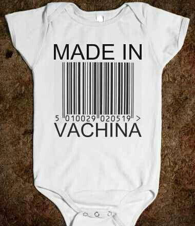 Made in vachina(; Baby Onsies Funny, Funny Baby Clothes, Hilarious Humor, Funny Baby Onesies, Everything Baby, Funny Baby, Baby One Piece, Funny Humor, Funny Babies