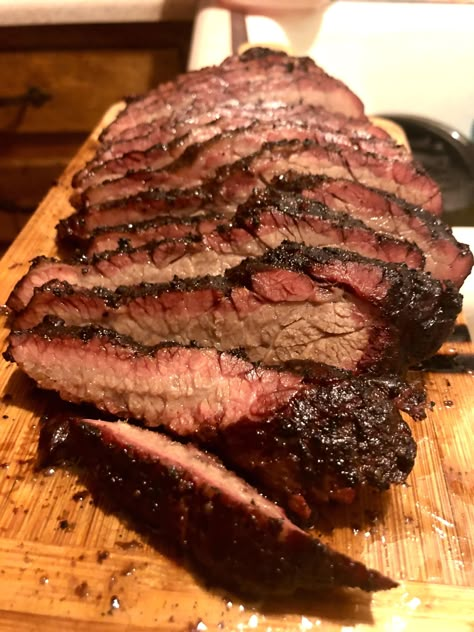 Barbeque Recipes, Smoked Brisket, Homemade Chili, Carnivore Diet, Food Babe, Food Goals, Food Obsession, Food Cravings, Pretty Food