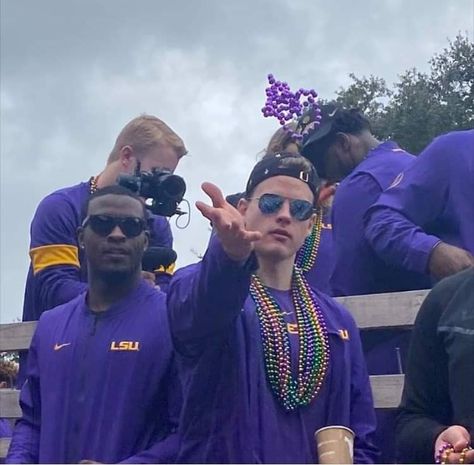 The LSU Championship Parade, Joe & Kristian. Lsu Championship, Joe Burrow Shirtless, Joe Burrow Lsu, Joe Brrrr, Lsu Babies, Joe Shiesty, Lsu College, Joseph Lee, Joe Borrow