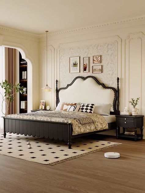 Bedroom Inspirations French, European Bedroom Aesthetic, English Bedroom Classic, Classical Bedroom, European Interiors, Classic Bedroom Design, French Style Bed, Bedroom Seating Area, Classical Interior