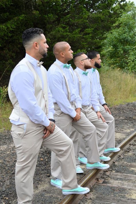 Mint green and champaign groom and groomsmen Mint Green And Silver Wedding, Green Quinceanera Theme, Mint Green Bridesmaids, Quinceanera Theme, Green Quinceanera, Grooms Men, Wedding Mint Green, Blue Bride, Aqua Wedding