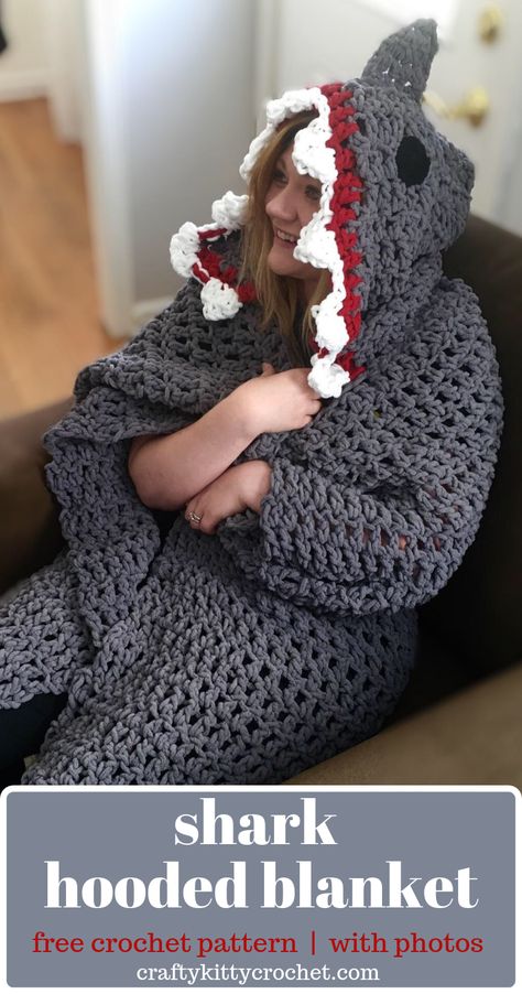 Crochet Hooded Blanket, Crochet Shark Blanket, Crocheted Shark Pattern, Shark Blanket, Crochet Shark, Shark Pattern, Crochet Blanket Pattern, Dresses Aesthetic, Haken Baby