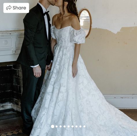 Romantic Style Wedding Dress, Wedding Dress Puffy Sleeves, Wedding Dress Puffy, Romantic Style Wedding, Dress Puffy Sleeves, Bride Vibes, Plaid Wedding, Romantic Wedding Style, Making A Wedding Dress