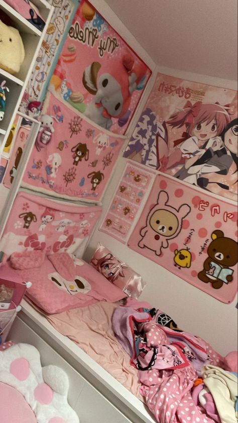 How To Make Your Room Kawaii, Sanriocore Room, Pink And Blue Room Ideas, Sanrio Aesthetic Room, Jojifuku Room, Cluttercore Room, Rilakkuma Room, Agere Room, My Melody Room