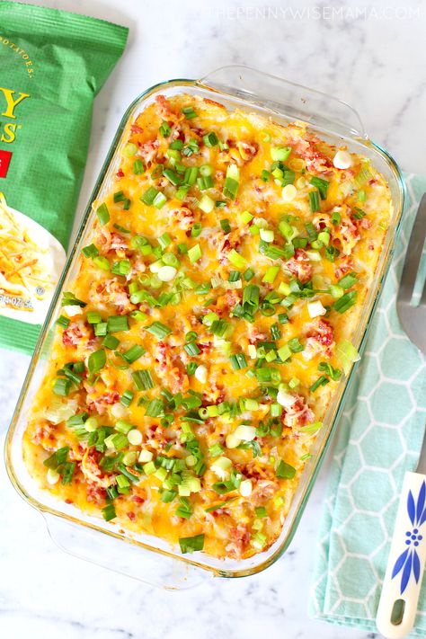 The Best Loaded Hashbrown Casserole - The PennyWiseMama Breakfast Ideas Hashbrowns, Loaded Hash Brown Casserole, Loaded Hashbrown Casserole, Loaded Hashbrowns, September Dinners, Southern Recipes Dinner, Casserole Dinners, Cheesy Hashbrown, Potatoe Recipes