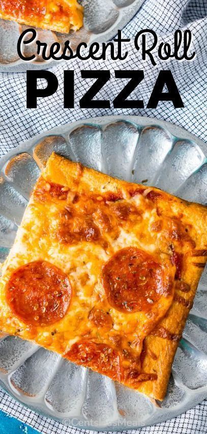 Crescent Pizza, Pellet Smoker Recipes, Crescent Roll Pizza, Pizza Recipes Pepperoni, Crescent Recipes, Italian Pizza Recipe, Crescent Roll Recipes, Crescent Roll Dough, Crescent Roll