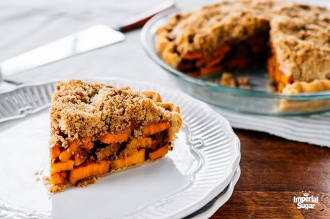 Sliced Sweet Potato Pie | Imperial Sugar Peach Crumble Pie, Sweet Potato Apple, Apple Crumble Pie, Crumble Pie, Peach Crumble, Cinnamon Nuts, Sweet Potato And Apple, Pie Crumble, Holiday Pies