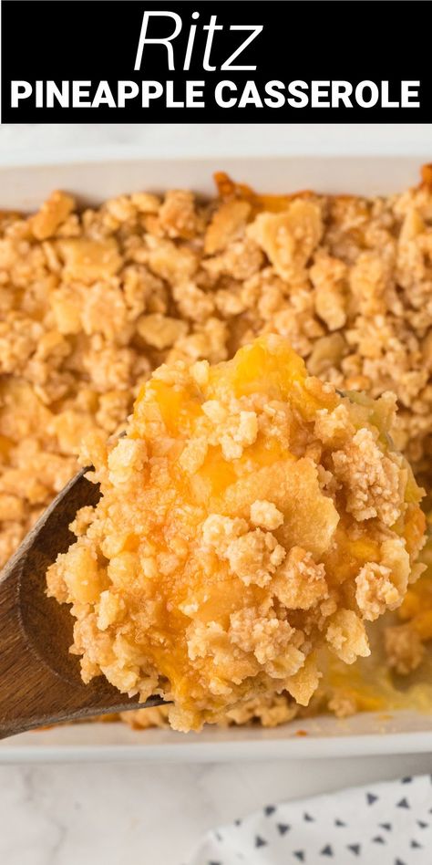 Unique Casseroles, Ritz Cracker Recipes, Pineapple Casserole, Pineapple Dessert, Cracker Toppings, Pineapple Dessert Recipes, Baked Pineapple, Ritz Cracker, Pineapple Desserts