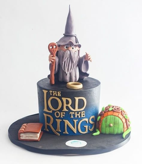 30th Cake Ideas, Lord Of The Rings Cake, Hobbit Cake, 30 Cake, Lord Of, Ring Cake, Bridal Theme, Cool Birthday Cakes, Birthday Ring