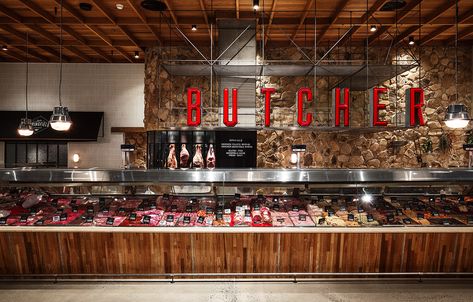 Butcher Store, Meat Store, Meat Restaurant, Meat Shop, Supermarket Design, Bulkhead Lights, Butcher Shop, Shop Organization, Retail Design Blog