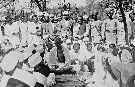 1. Which colonial power ruled India prior to... The full quiz is here https://historyguild.org/history-guild-quiz-beginner/ Mahatma Gandhi Photos, Indian Freedom Fighters, History Quiz, Indian Independence, Modern India, India Win, History Of India, Holidays Around The World, Peaceful Protest