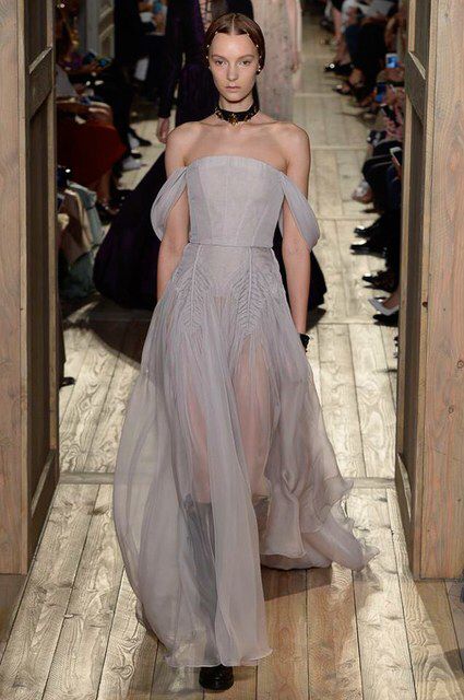 Valentino, Look #36 Haute Couture Style, 2016 Couture, Ellie Saab, Valentino Haute Couture, Elsa Schiaparelli, Valentino Couture, Couture Mode, Couture Week, Couture Runway