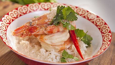 Coconut Poached Prawns Poached Prawns, Coconut Prawns, Masterchef Recipes, Prawn Recipes, Palm Sugar, Fish Salad, Cooking Seafood, Crab Recipes, How To Cook Fish