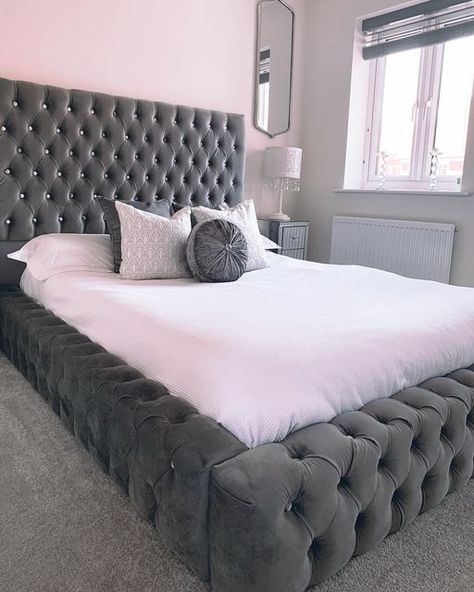 Cute Bed Frames Queen, Grey Bed Frame Bedroom Ideas, Ambassador Bed, Grey Queen Bed, Grey Bed Frames, Gray Bed Set, Dark Gray Bed, Grey Bed, Grey Bed Frame