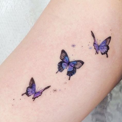 Purple Tattoos, Unique Butterfly Tattoos, Butterfly Wrist Tattoo, Small Butterfly Tattoo, Butterfly Tattoos For Women, Summer Tattoo, Small Tattoo Ideas, Butterfly Tattoo Designs, Dainty Tattoos