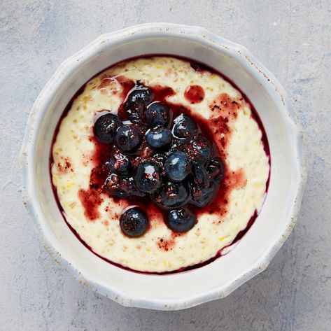 Otto Lenghi, Creamy Oats, Yotam Ottolenghi Recipes, Ottolenghi Recipes, Yotam Ottolenghi, Carlo Scarpa, Blueberry Recipes, Creamy Desserts, Savoury Dishes