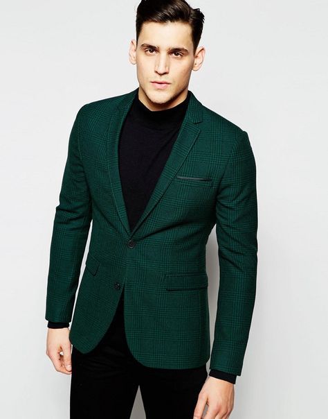 We thought we’d dedicate some time on GWS today to all you grooms-to-be who are currently on the hunt for your wedding day attire! Choosing the right look is the perfect way to infuse your style + personality into your wedding, and similarly to how a bride feels her wedding dress is one of the... Dark Green Blazer Outfit, Green Blazer Outfit Men, Blazer Men Outfit, Green Blazer Outfit, Green Suit Men, Dark Green Blazer, Blazer Verde, Terno Slim, Blazer Outfits Men