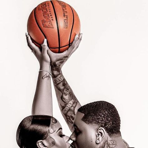 LLDEE LLFUJI LLCINCO on Instagram: "Thank god for his blessings. Can’t wait to see you soon son 🙏🏽❤️#loveandbasketball #likesforlike #dt #explore #explorepage #couplegoals #blacklivesmatter #blacklove #basketball #lik #instalike" Basketball Maternity Shoot, Basketball Maternity Pictures, Pregnant Couple, Love And Basketball, See You, Thank God, Pregnancy Shoot, Black Lives Matter, Maternity Pictures