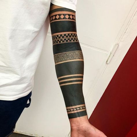 Hand Tattoos Idea, Black Band Tattoo, Full Hand Tattoo, See Tattoo, Forearm Band Tattoos, Armband Tattoo Design, Blackout Tattoo, Men Tattoos Arm Sleeve, Tattoo Ideas For Men