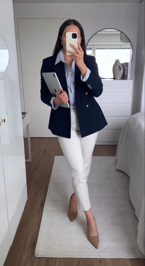 Networking Event Outfit, Event Outfit Ideas, Interview Outfits Women, Interview Attire, Business Professional Outfits, Business Attire Women, Office Casual Outfit, Corporate Attire, Stylish Work Attire