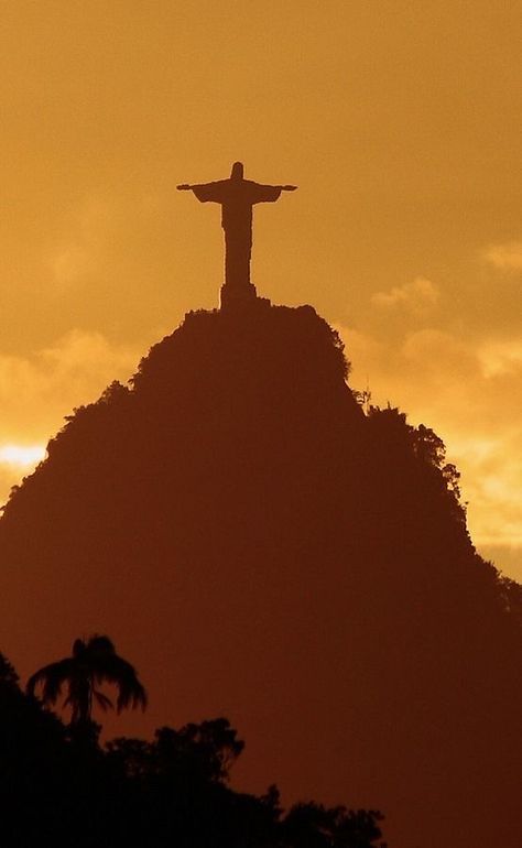 Christ The Redeemer Wallpaper, Brazil Statue, Brazil Sunset, Brazil Vibes, Brazil Core, Brazil Life, Brazil Culture, Christ The Redeemer Statue, Rio Brazil