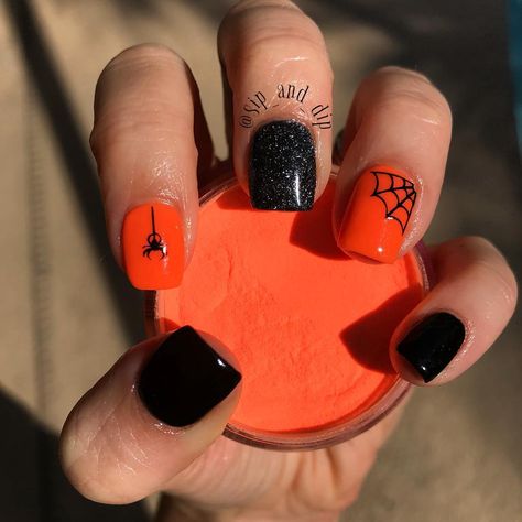 Halloween Nails With Orange, Halloween Nails Shellac Short, Halloween Nails Gel Square, Bright Orange Halloween Nails, Super Short Nails Halloween, Short Nail Designs Dip Powder Fall, Halloween Nails Dipped, Halloween Dip Powder Nail Ideas, Halloween Dipped Nails Ideas