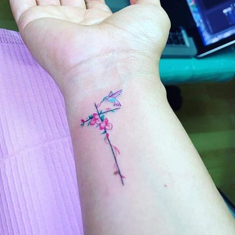 Small Hummingbird Tattoo, Cross Tattoos For Women, Remembrance Tattoos, Sharpie Tattoos, Tasteful Tattoos, Pretty Tattoos For Women, Tatuaje A Color, Heart Tattoo Designs