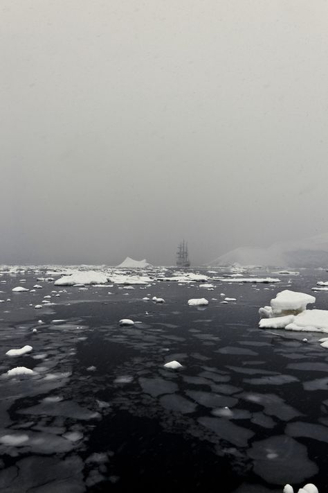 A Voyage To Antarctica By René Koster – iGNANT.de Antarctica Travel, Southern Ocean, Long Journey, Sanya, Dark Matter, Tall Ships, South Pole, Beauty Photography, Land Scape